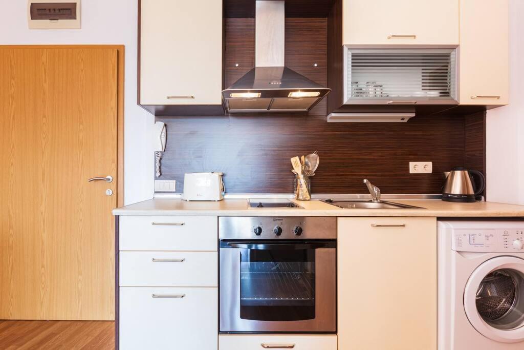 Lovely Apartment In Peaceful Family Spa Resort Near To Nesebar Kableskovo Kültér fotó