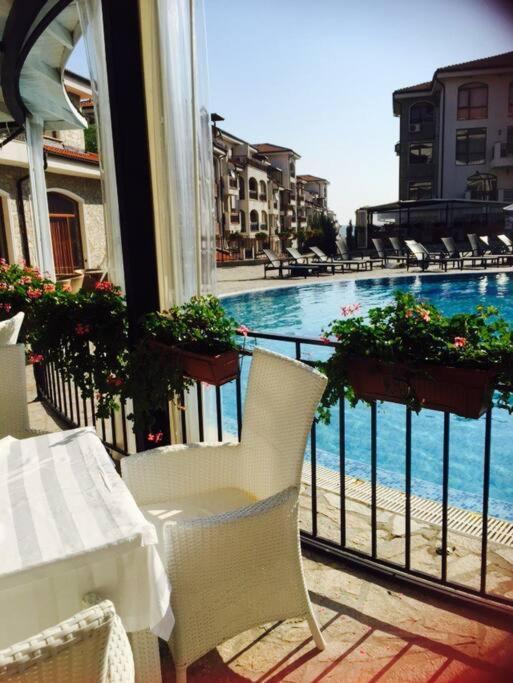 Lovely Apartment In Peaceful Family Spa Resort Near To Nesebar Kableskovo Kültér fotó